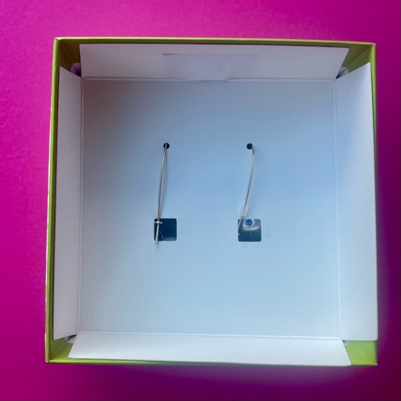 NWT Betsey Johnson Easter Egg Earrings Pearl with Multi Color Pastel Rhinestones - Picture 5 of 5